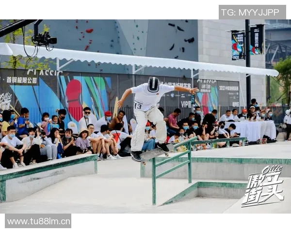 武汉滑板队在滑板精英赛中的耐力表现分析与精彩点评