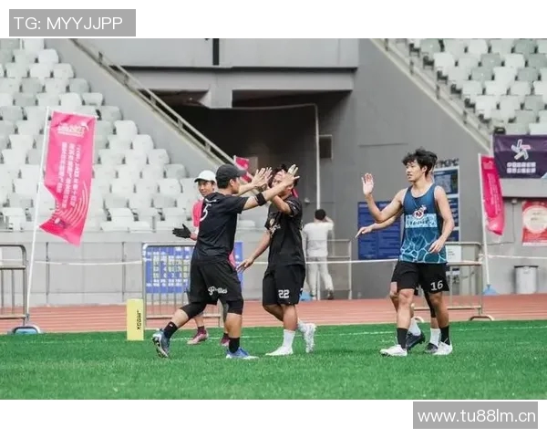 深圳飞盘队的转型之路与飞盘运动的未来发展探讨 深圳飞盘队的转型之路与飞盘运动的未来发展探讨